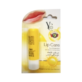 YC ESSENTIAL -VITA E & ALOE VERA LIP CARE 3.8 GM
