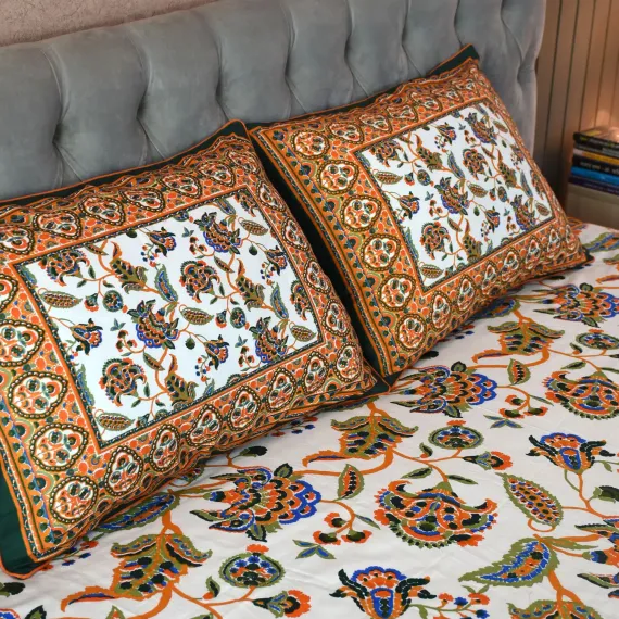 Blossom Dreams Print Bed Sheet – Bottle Green, 3 image